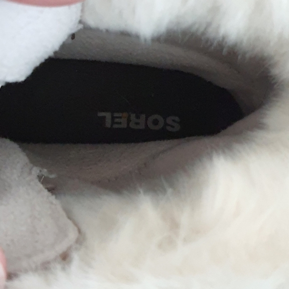 Sorel 'Explorer Joan' Tan Beige Leather Winter Ankle Boots 6 Lace Up Faux Fur - Picture 6 of 12